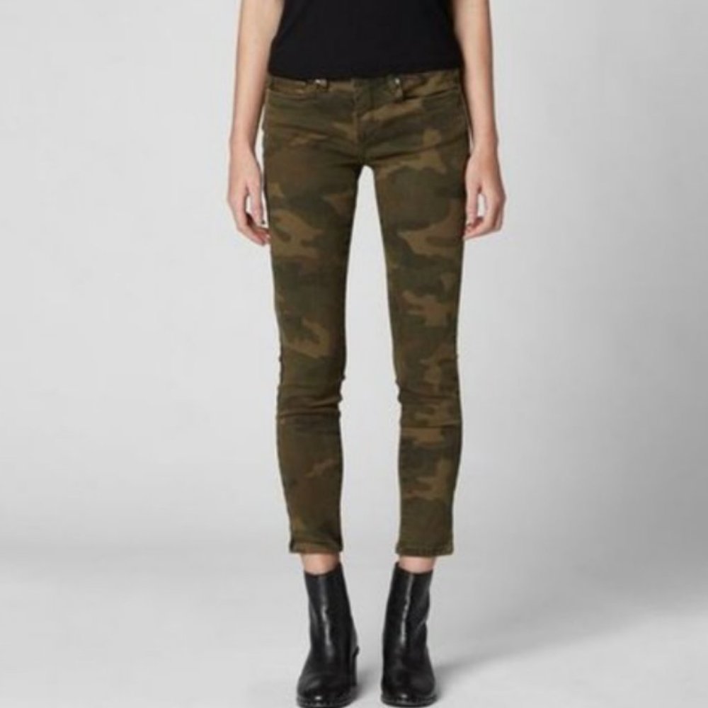BlankNYC The Reade Crop Camo Skinny Pants Sz 30
